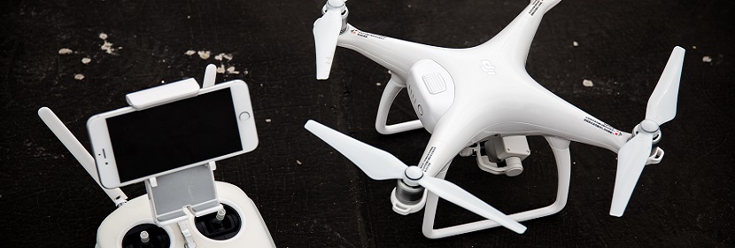 我是做檢測行業的大客戶銷售，在新能源的光伏、儲能和充電樁方面做市場去哪里找客戶呢 ?浙江到 2025 年累計建成公共領域充電樁 10 萬個以上，這對當地新能源汽車發展有哪些積極作用 